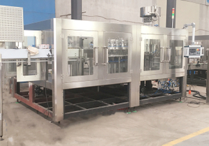High Efficiency Carbonated Energy Drinks Filling Machine
