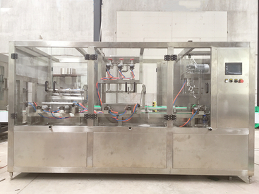 Big Bottle Linear Liquid Filling Machine