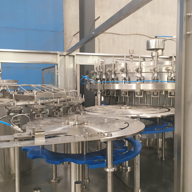 Natural Sparkling Water Isobric Filling Machine